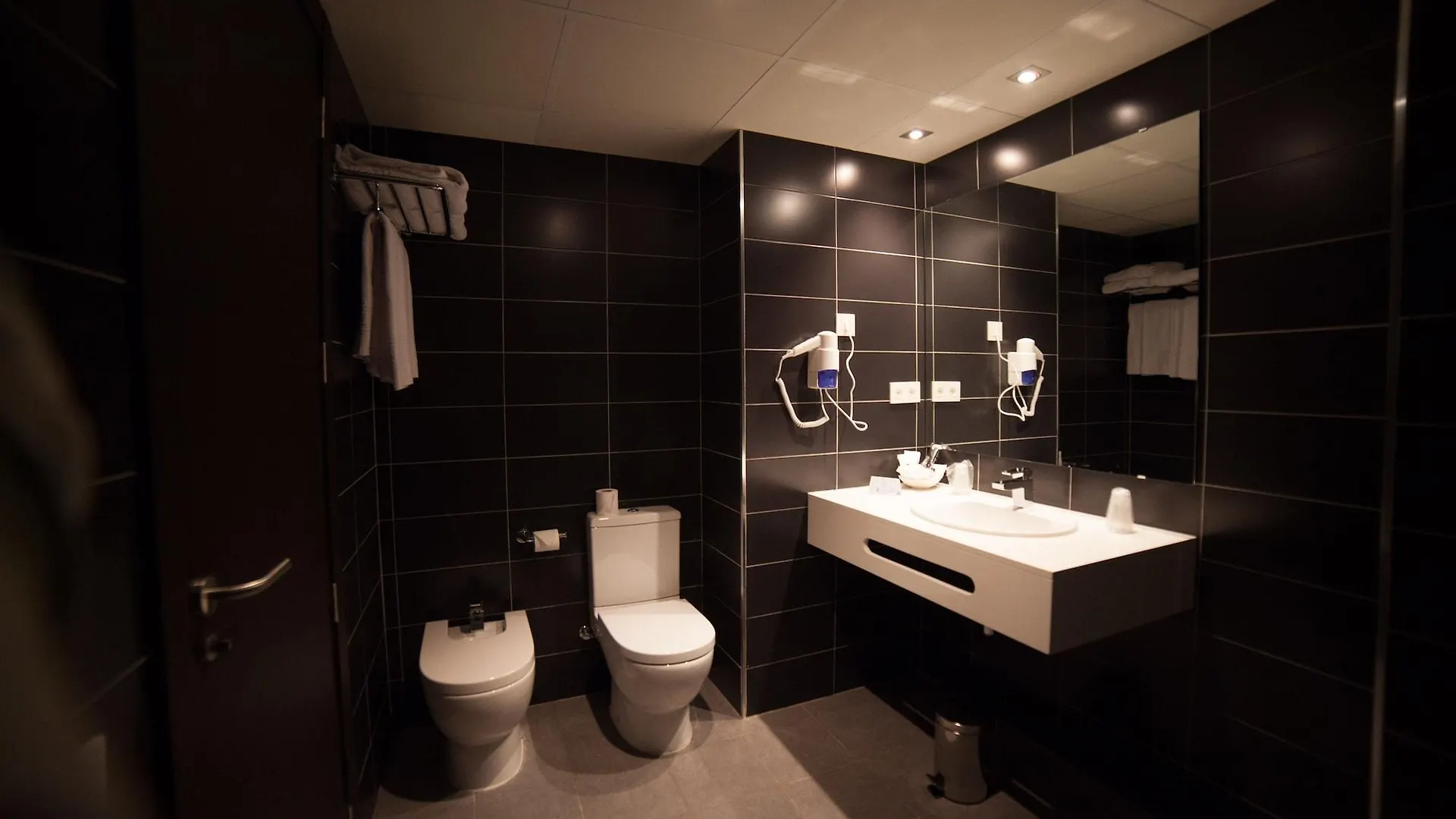 Brea'S Hotel Reus 4*,
